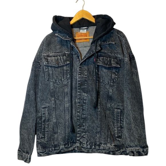 Vetements x Levi’s 2017 Denim Jacket Unisex Large Oversized Black Hooded FLAW - Picture 1 of 17